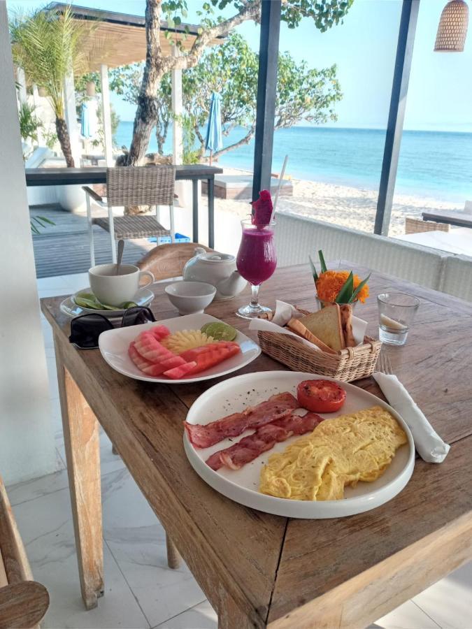 Amp Beach House Toyapakeh Exteriér fotografie
