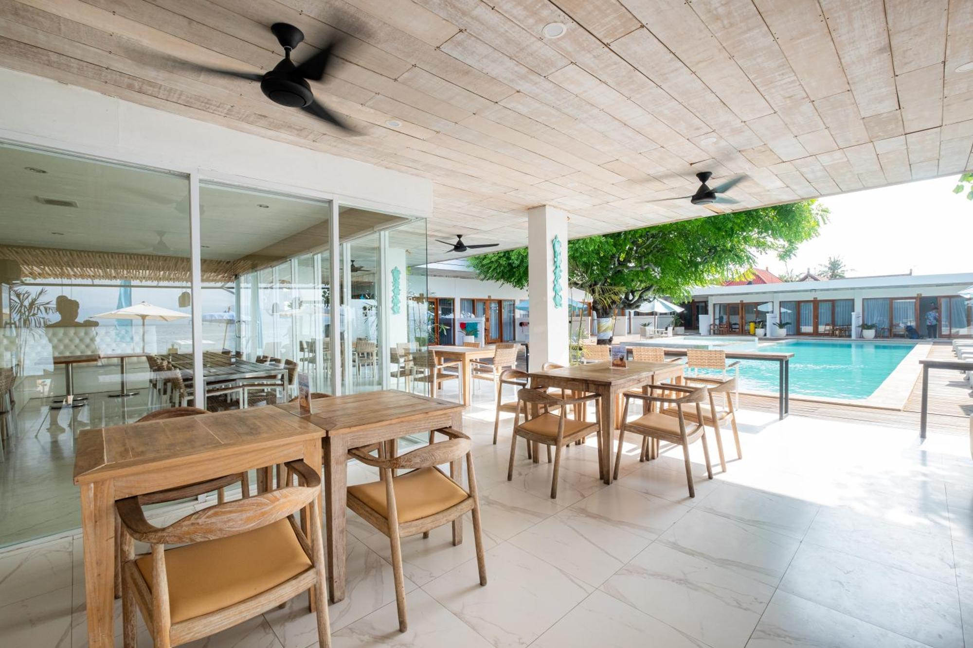Amp Beach House Toyapakeh Exteriér fotografie