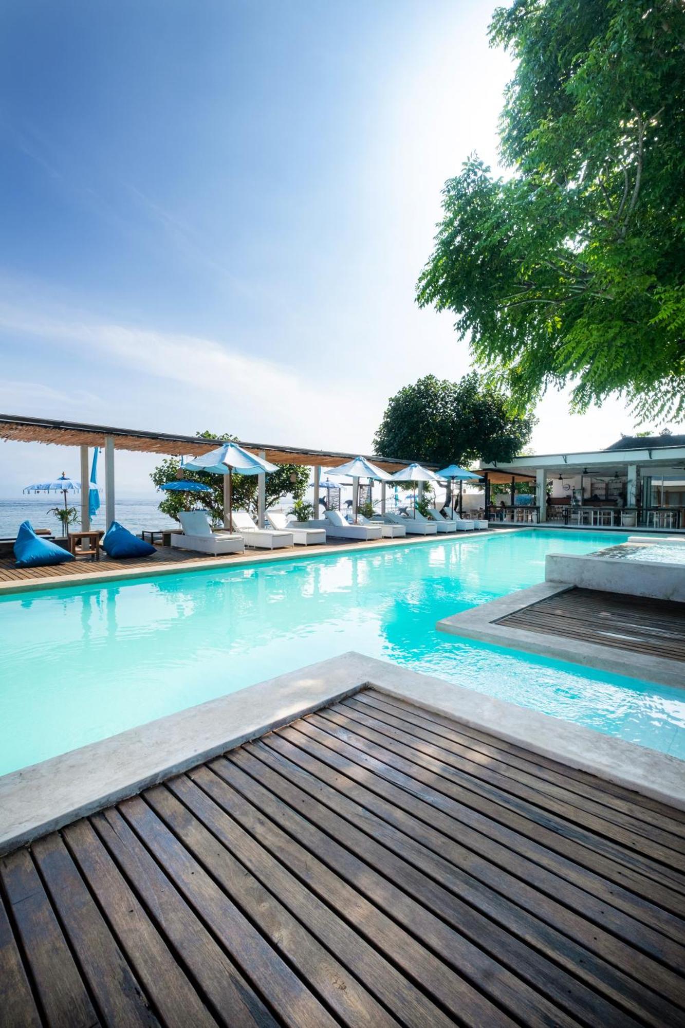 Amp Beach House Toyapakeh Exteriér fotografie